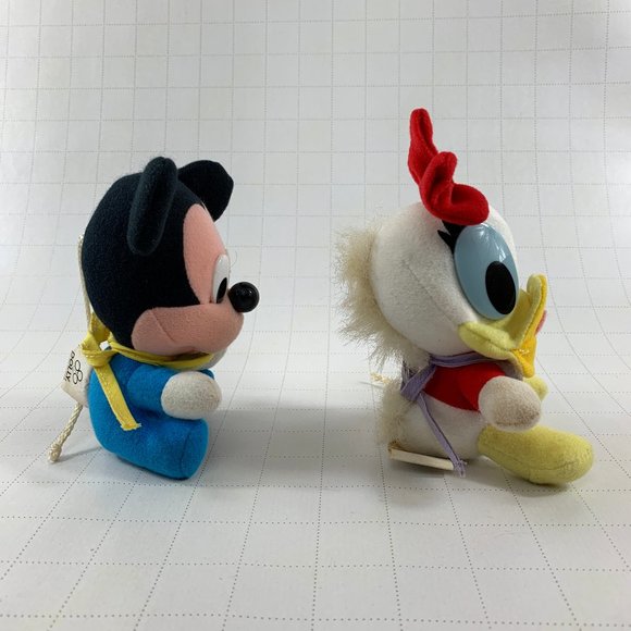 Vintage Dolly Toy Co Disney Mickey and Daisy Plush - Picture 5 of 13